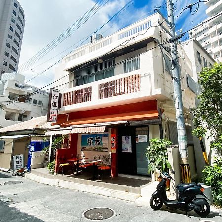 נאהא 沖縄の宿 行燈 あんどん מראה חיצוני תמונה